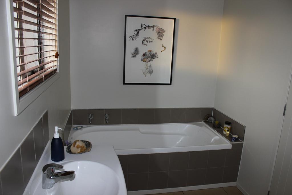 Birds Eye View Bed And Breakfast Waihi Ruang foto