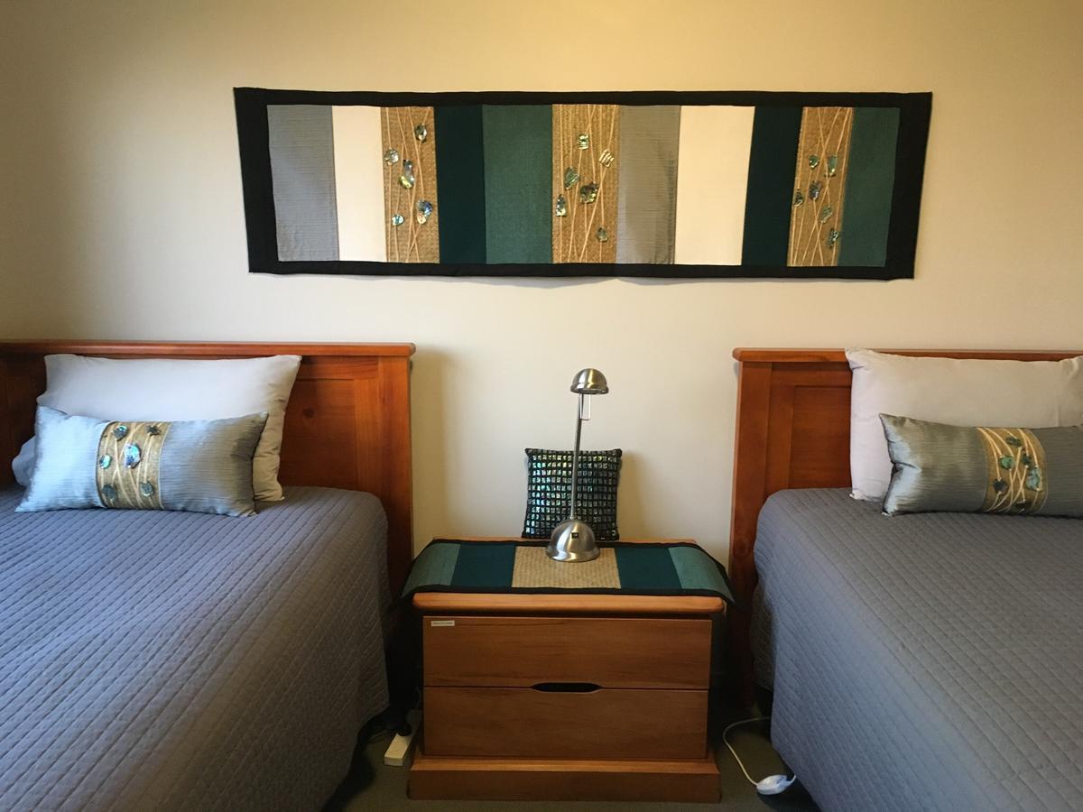 Birds Eye View Bed And Breakfast Waihi Bagian luar foto