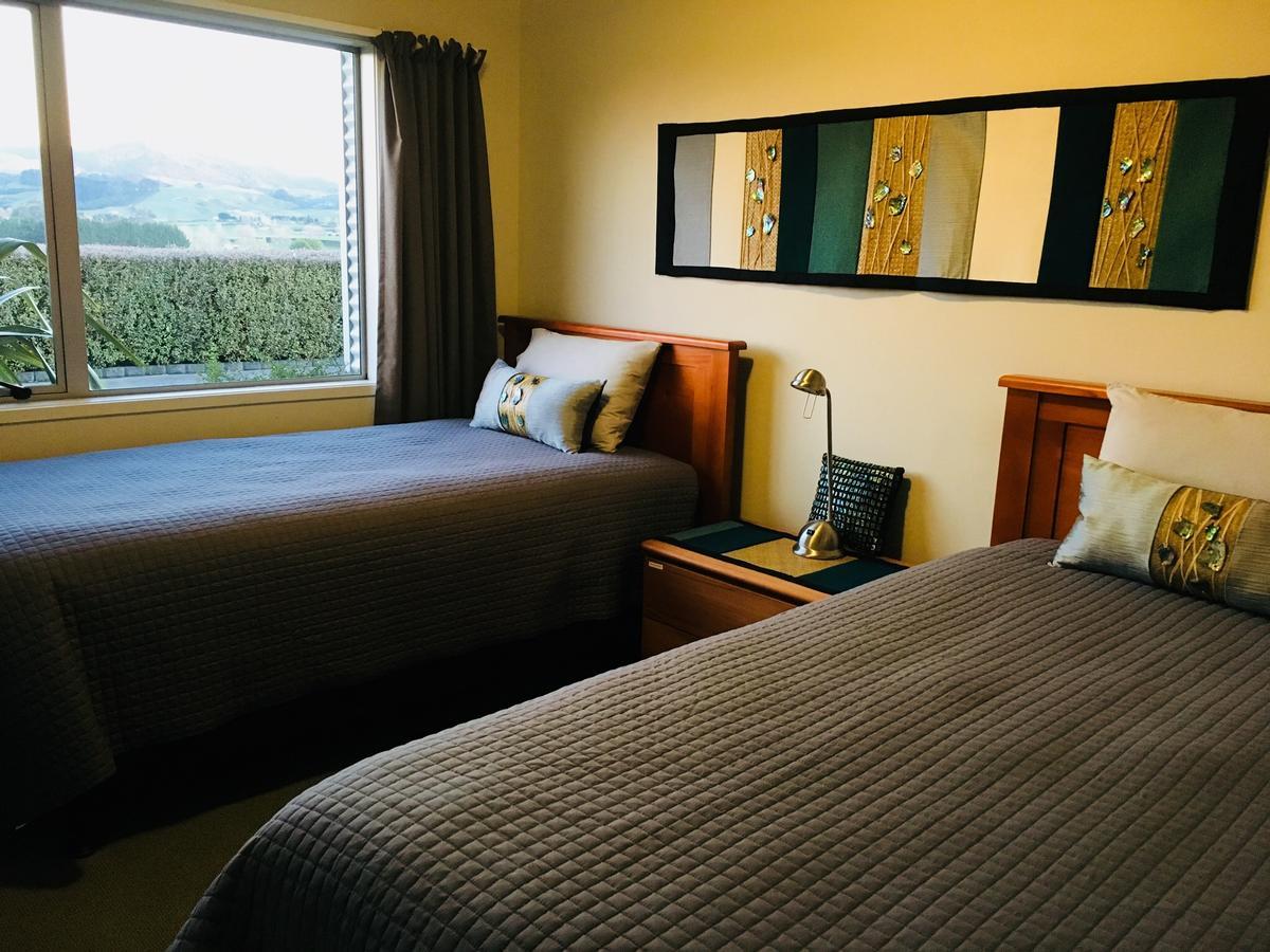 Birds Eye View Bed And Breakfast Waihi Bagian luar foto